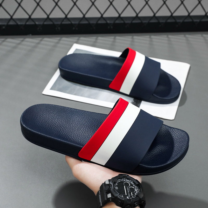 Mens Fashion Summer 2025 - شباشب عصرية للرجال والنساء لعام 2025