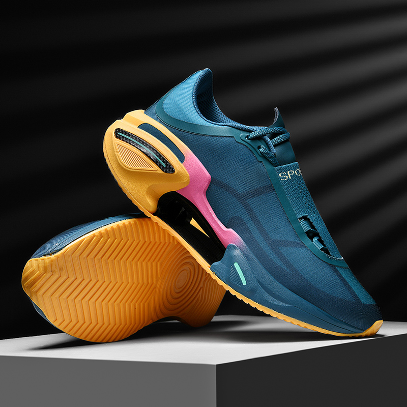 أحذية رياضية عصرية للرجال والن - مراجعة Mens Fashion Trainers 2025 وسعره